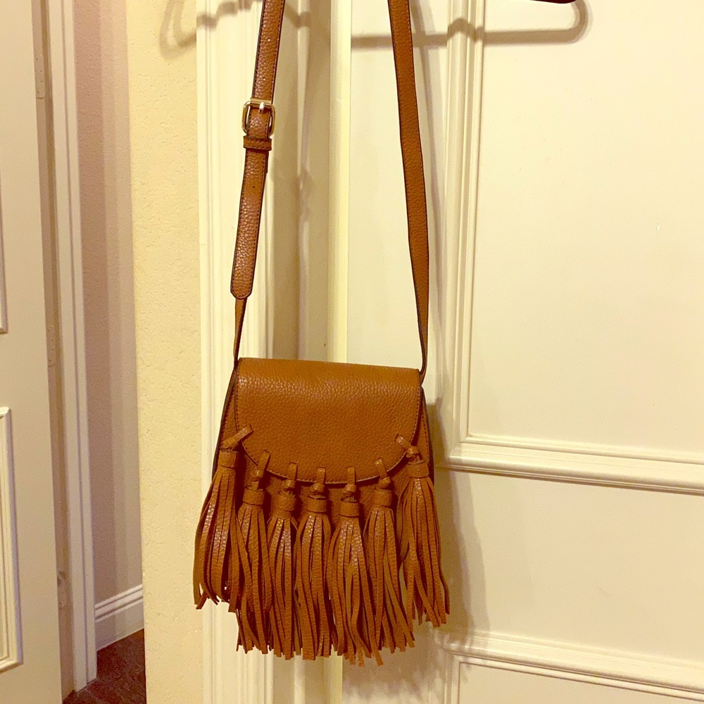 Tan leather crossbody small purse with tassels